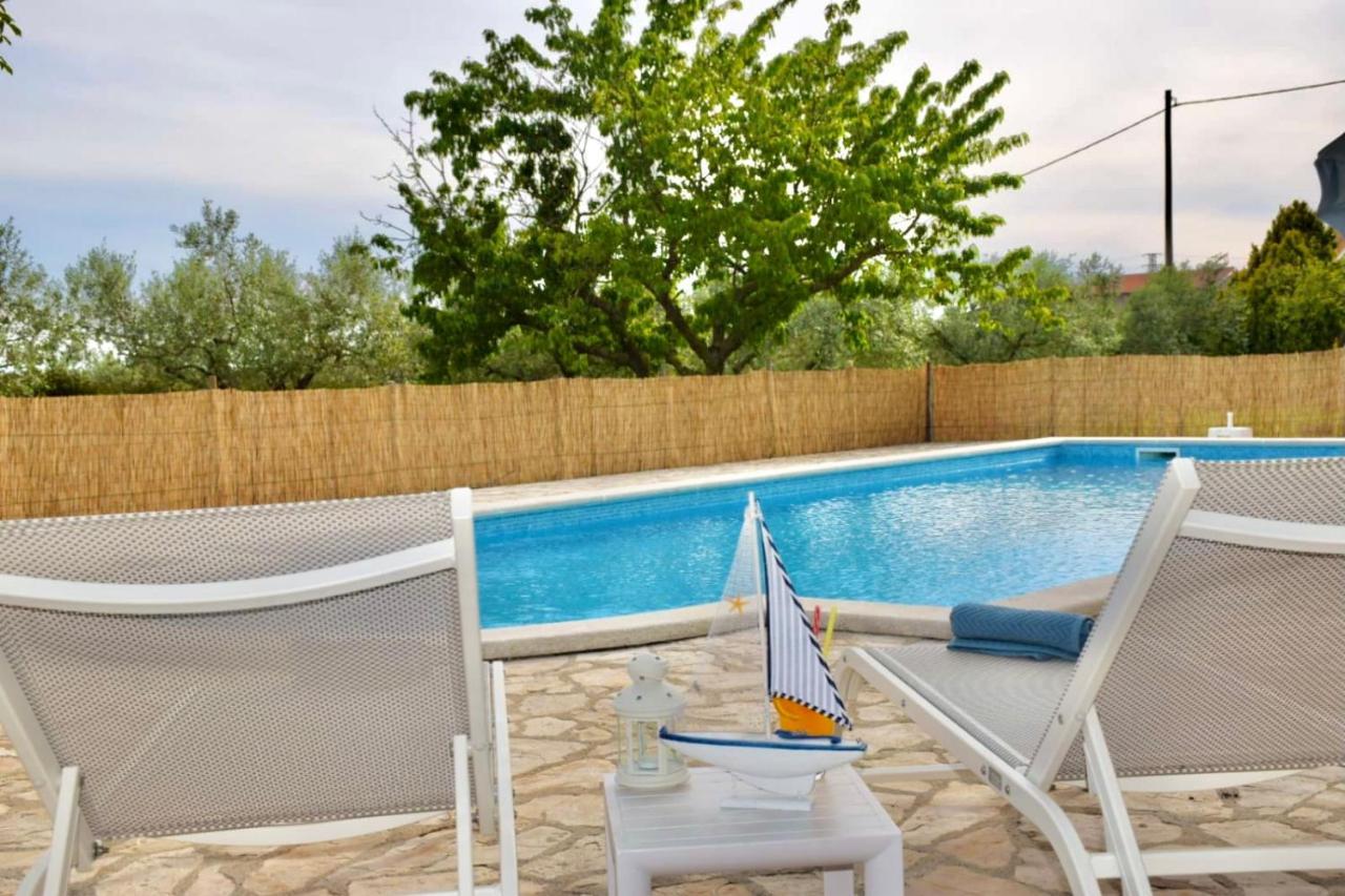 Sanja Apartments Sveti Servul Novigrad Istria Esterno foto
