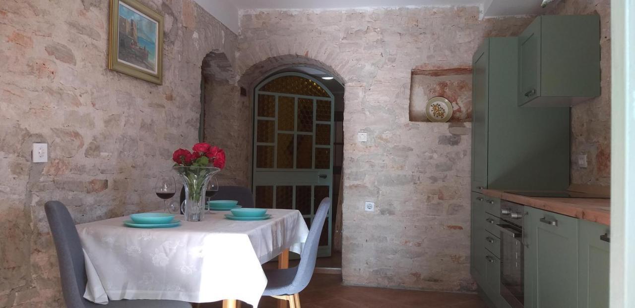 Sanja Apartments Sveti Servul Novigrad Istria Esterno foto