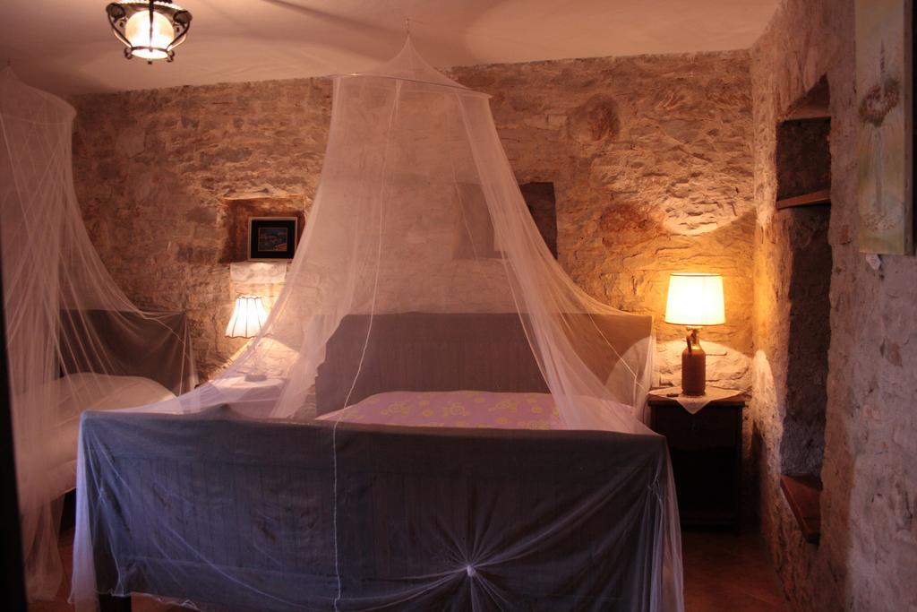 Sanja Apartments Sveti Servul Novigrad Istria Esterno foto