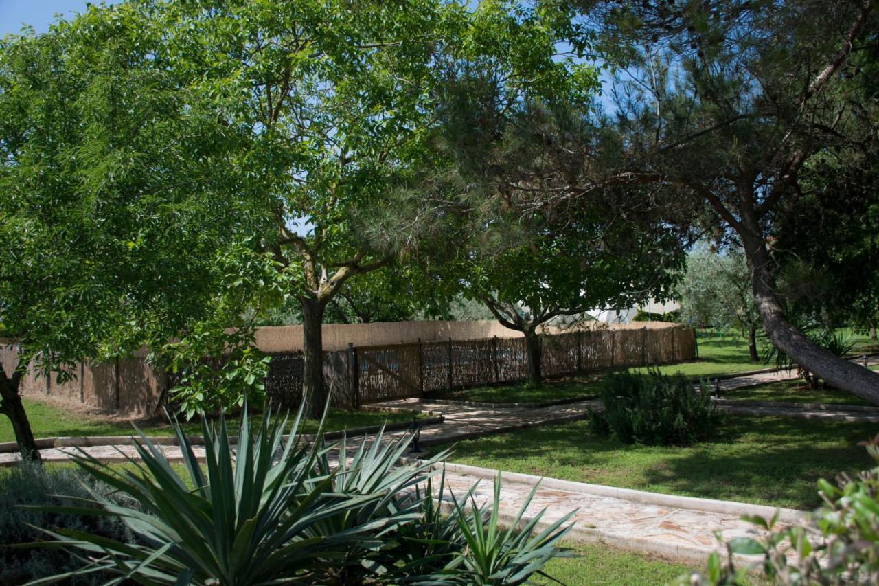 Sanja Apartments Sveti Servul Novigrad Istria Esterno foto