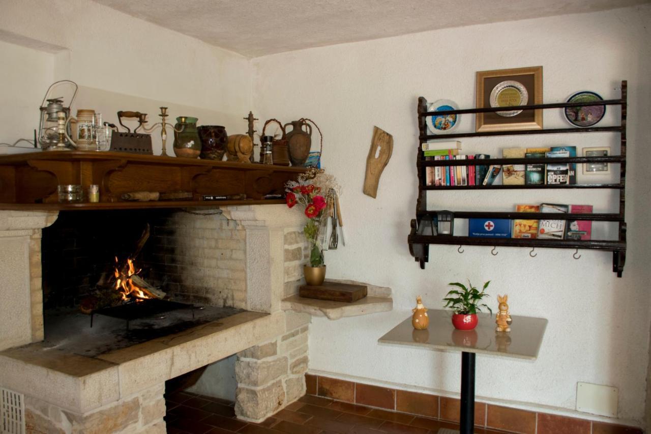 Sanja Apartments Sveti Servul Novigrad Istria Esterno foto